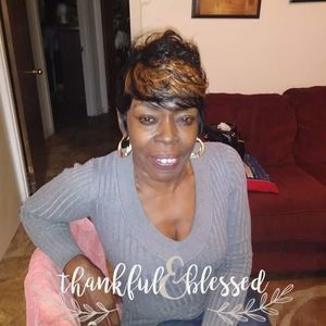 Meet your Posher, Constance